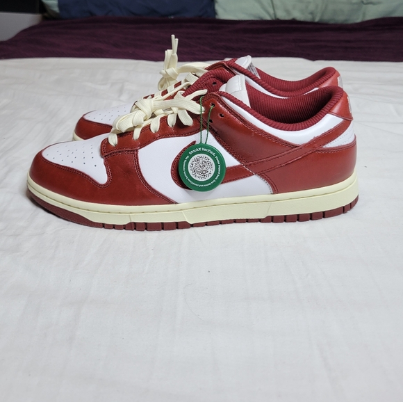 Nike dunk low prm team red - Picture 3 of 6